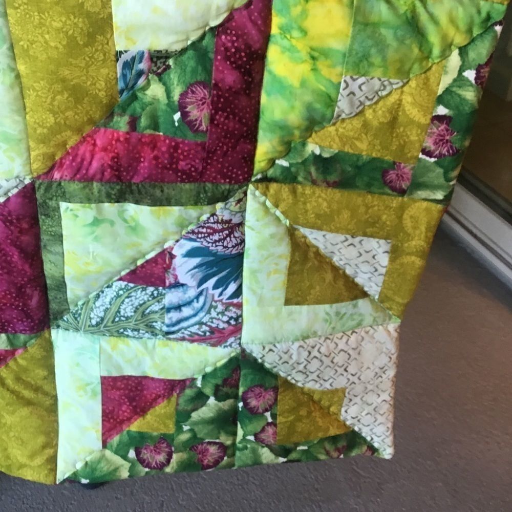Modern Hand Crafted Quilt - Picture 5 of 15